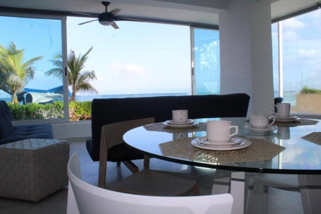 Beach Front Renewed Apartment 칸쿤 외부 사진